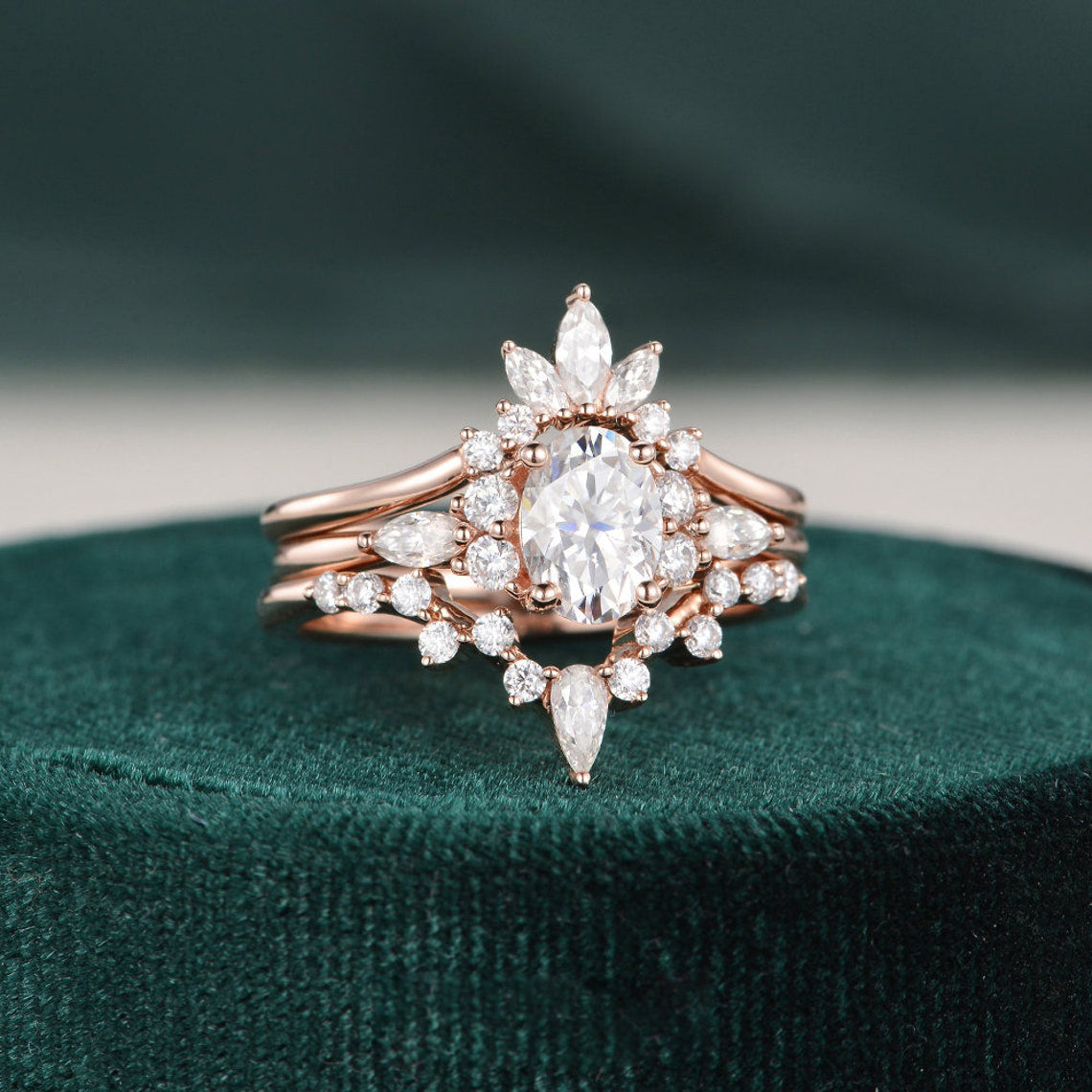 The Violet Set — Oval Lab Diamond 3-Piece Vintage Wedding Ring Set III
