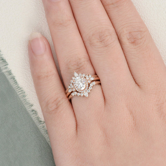 The Violet Set — Oval Lab Diamond 3-Piece Vintage Wedding Ring Set II
