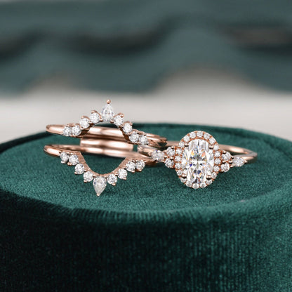 The Violet Set — Oval Lab Diamond 3-Piece Vintage Wedding Ring Set II