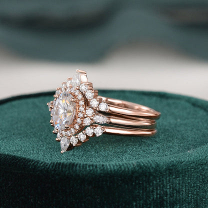 The Violet Set — Oval Lab Diamond 3-Piece Vintage Wedding Ring Set II