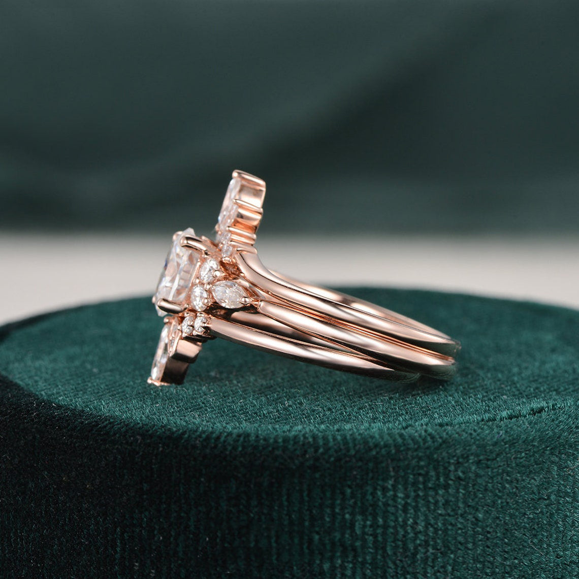 The Violet Set — Oval Lab Diamond 3-Piece Vintage Wedding Ring Set