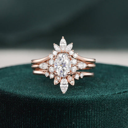 The Violet Set — Oval Lab Diamond 3-Piece Vintage Wedding Ring Set