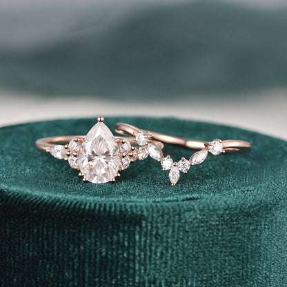 The Violet Set — Pear Lab Diamond Vintage Wedding Ring Set II