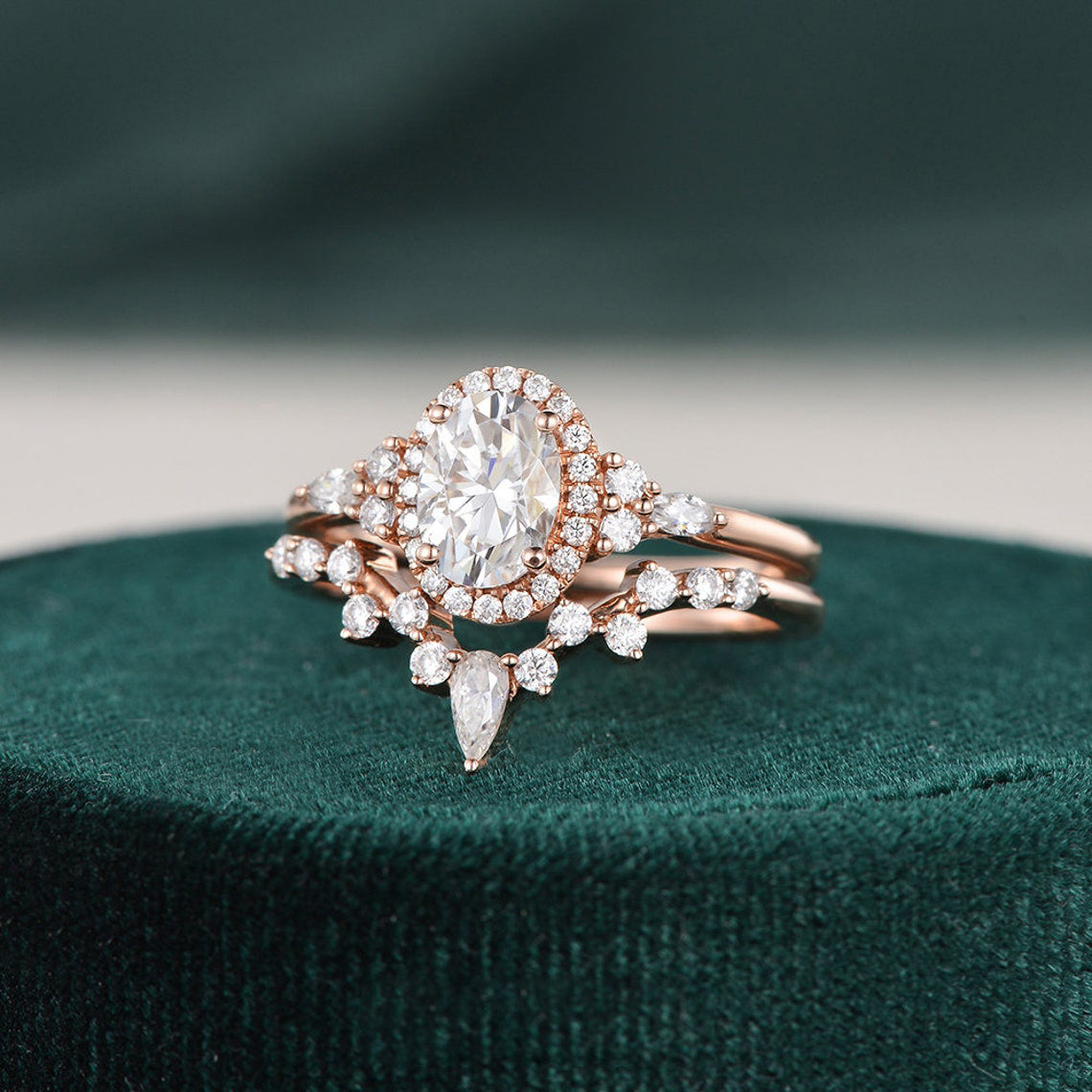 The Celeste Set — Oval Lab Diamond Secret Halo Wedding Ring Set II