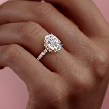 The Isla — Oval Lab Diamond Side-Stone Engagement Ring II