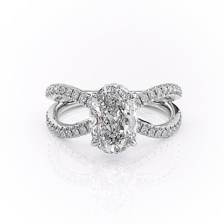 The Isla — Oval Lab Diamond Criss-Cross Engagement Ring
