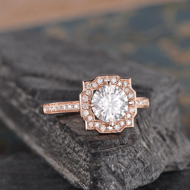 The Grace — Round Lab Diamond Vintage Halo Engagement Ring