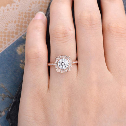 The Grace — Round Lab Diamond Vintage Halo Engagement Ring