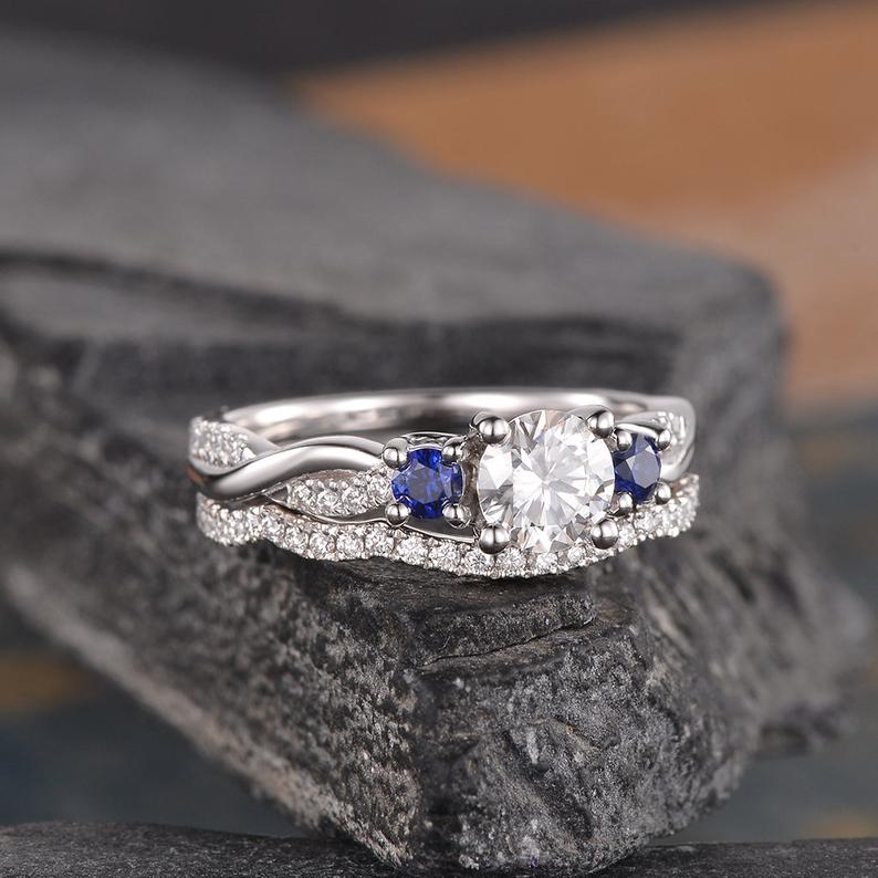 The Clara — Round Lab Diamond Solitaire Engagement Ring VI
