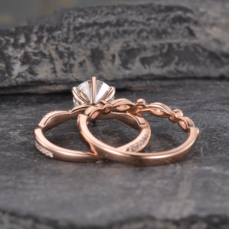 The Clara Set — Round Lab Diamond Solitaire Bridal Ring Set
