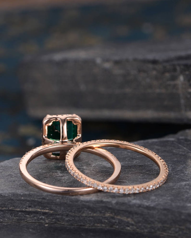 The Grace Set — Emerald Lab Emerald & Lab Diamond Bridal Ring Set