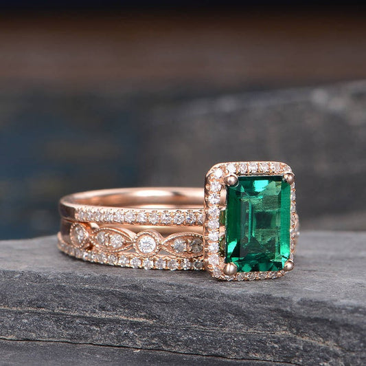The Grace Set — Emerald Lab Emerald Vintage Bridal Ring Set II