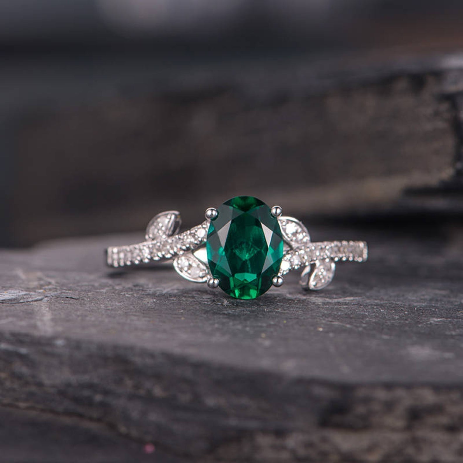 The Maeve — Emerald Lab Emerald Botanical Ring