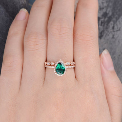 The Grace Set — Emerald Lab Emerald Vintage Bridal Ring Set