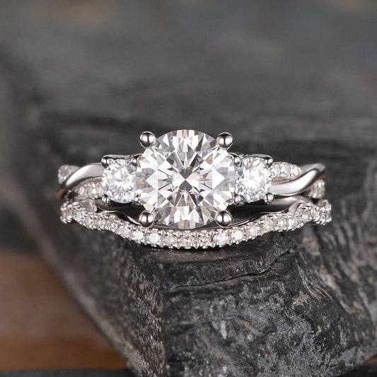 The Violet Set — Round Lab Diamond 3-Stone Bridal Ring Set