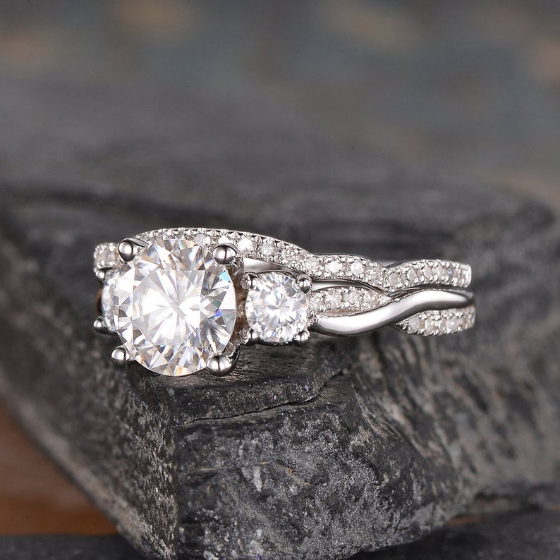 The Violet Set — Round Lab Diamond 3-Stone Bridal Ring Set